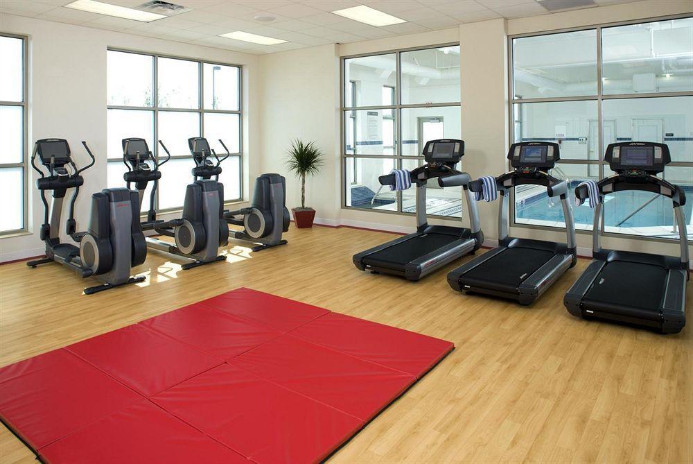 Sheraton St Paul Woodbury Hotel Facilities photo
