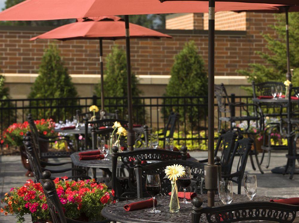 Sheraton St Paul Woodbury Hotel Exterior photo