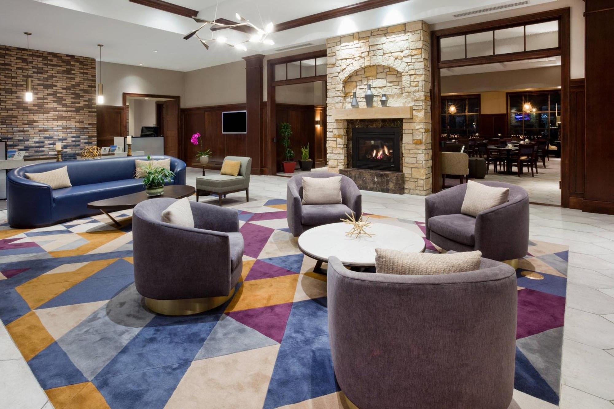 Sheraton St Paul Woodbury Hotel Exterior photo